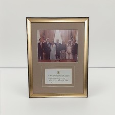 1974 ORIGINAL PRESIDENT GERALD FORD FAMILY PHOTO CUSTOM FRAMED 13.5X17.5 picture
