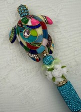 Custom beaded pens. Bling Turtles Gifts. Basket filler. Journal. Collect picture