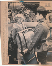 Wire Press Photo Princess Diana Lady Di Spencer Coy Smile 6-83 Canada Tour COA picture