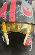 Hasbro Star Wars Black Series Poe Dameron X-Wing Pilot Electronic Helmet Used picture