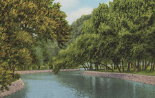 Sherman Park's Big Sioux River in Sioux Falls S. Dakota Linen Vintage Post Card picture