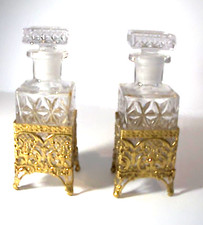 PAIR OF VINTAGE CRYSTAL GLASS DECANTERS WITH GOLD BRASS HOLDERS 7