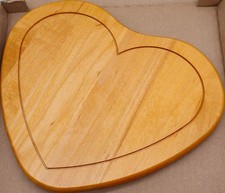 Longaberger Woodcrafts 1999 Love Letters Heart Lid 51829 w/ Box picture