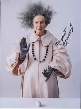 Margaret Atwood (1939) original signed Photo 20x26cm / AUTOGRAPH RARE picture