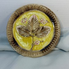 Vintage Majolica Style Yellow Brown Relief Leaf Floral Ceramic Plate 8.25 Inch picture