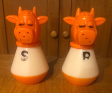 Cow Salt & Pepper Shaker Set - 1970's Vintage Orange Plastic - Made in Hong Kong picture