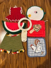 Lot of 6 Vintage Handmade Crochet and Fabric Potholders Kitchen Lot picture