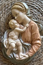 Vintage Heavy Statue Figurine Virgin Mary w/ Child Jesus Christ Beautiful 7.75