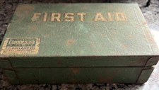 1935 vintage E.D. Bullard Co. industrial first aid kit.  metal box 1935 picture