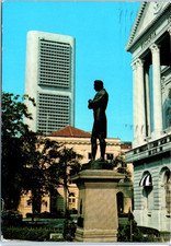 Vintage Postcard 1982 Sir Stamford Raffles Statue Singapore City View Posted 6x4 picture