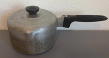 Magnalite Classic 2 Qt Sauce Pan Double Spout With Lid picture