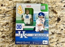 OYO Sports Kentucky Wildcats Football #00 G1LE Series 1 Minifigure NEW Sealed picture