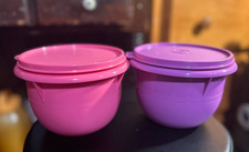 Tupperware Small Mixing Bowls 5 Cup Set of 2 pink &purple New picture