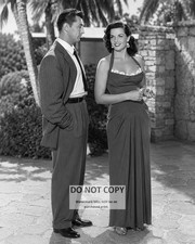 ROBERT MITCHUM & JANE RUSSELL 