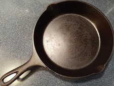 Lodge vintage 3 notch number 6 cast iron skillet picture