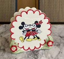 LENOX DISNEY SHOWCASE 