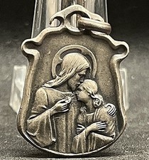 Argentina 1904 First Communion souvenir medal Jesus Christ Host young lady picture