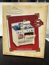 2004 Christmas Cookie (Kitchen) Hallmark Keepsake Ornament NIB-12-30-55 picture