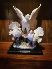 The Juliana Collection Vintage Collectible Three Turtle Doves-Preowned picture