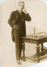 Mr. William Faversham(?) - Vintage Original Portrait Photograph from early 1900s picture