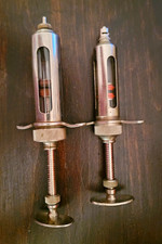 Vintage B-D Becton Dickinson Glass Metal Veterinary Syringes 10cc 25cc Lot 2 picture