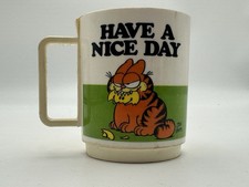 Garfield Vintage DEKA PLASTIC MUG 1978 Big Fat Hairy Deal / Have A Nice Day picture