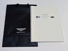 2001 BENTLEY CONTINENTAL T & ARNAGE PRESS KIT WITH AUTOGRAPHED RACING TEAM PHOTO picture