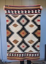 Old Red Mesa Navajo Rug - Diamond Dazzler Design - 52