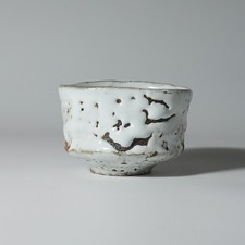 White hagi guinomi sake cup. Kazuyuki Suizu. Japanese pottery Hagiyaki. picture