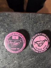 2x 1990 Martha's Vineyard 45th Annual Striped Bass & Bluefish Derby Pinbacks picture