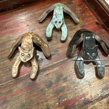 Lot of 3 Vintage Ceramic Wolf & Cats Pot Hangers Wall Plaques Garden Decor 4.5