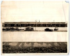 Vintage 1940s Isaly's Dairy Shopping Center Pittsburgh PA Photograph 8x10 picture