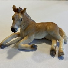 Schleich Lying HAFLINGER FOAL Figure Laying Baby Horse 2004 Retired Toy 13292 picture