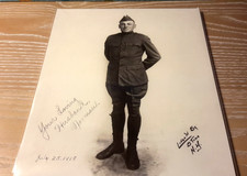 1918 signed WW 1 Doughboy Soldier Photo, from the Lincoln Square studio in NY picture