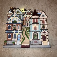 Lemax 2020 Houses On A Hill #05617 Village Facade LED Lit Scene Battery No Cord picture