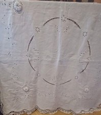Vtg Tablecloth Cotton/Linen Fine Cutwork Embroidery Ladder Stitch Crochet & Lace picture