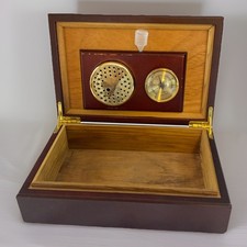 Vintage Walnut Cigar Humidor Box Brass Hinges Felt Bottom  picture
