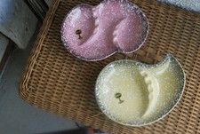 BEAUTIFUL PAIR OF MCM SEQUOIA WARE PINK AND YELLOW ASHTRAYS EUC picture