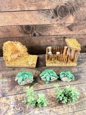 Fontanini Roman Nativity Village Ruined Wall Animal Pen Foliage 5 Piece Set picture