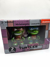 Kidrobot Vinyl Mini Series TMNT Michelangelo & Leonardo 2-Pack Mini Figures picture