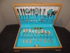 Vintage Oneida Community Tudor Plated Stainless Flatware 40 pieces Set with Case picture