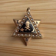 10k Gold Sigma Sigma Sigma (Tri-Sig) Sorority Pin Badge picture