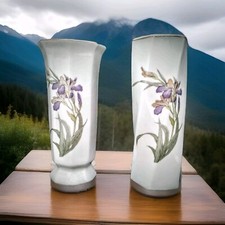 Vtg IRIS PORCELAIN VASES WORLD SHOWCASE COLLECTION 2 DESIGNS NEVER USED W/BOXES picture