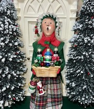 Byers’ Choice Caroler  With Christmas Glass Ornaments 🎄 picture