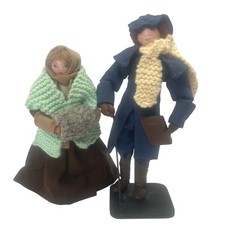 VTG Handmade & Sewen Folk Art Amish Man & Woman Collectible Figurines 1975 picture