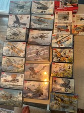 Large WWI aviation 1:72 model collection 60+ *RARE* w Antique Books plus more picture
