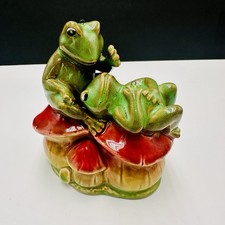 Vintage Majolica Frog Relaxing on Mushrooms Pottery Ceramic Green Red  6”x 5” picture