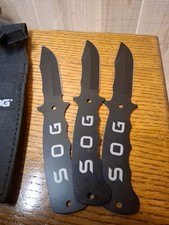 Set Of Three Black SOG Knives With Sheath, Very Good Condition picture