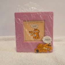 Garfield Pink 3D Square Wood Picture Frame Freestanding Holds 3.5x3.5 Print picture