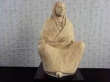 AUSTIN PRODUCTION INC. 1983 NATIVE WOMAN FIGURINE W/ ARTIST MARSHALL SIGNATURE  picture